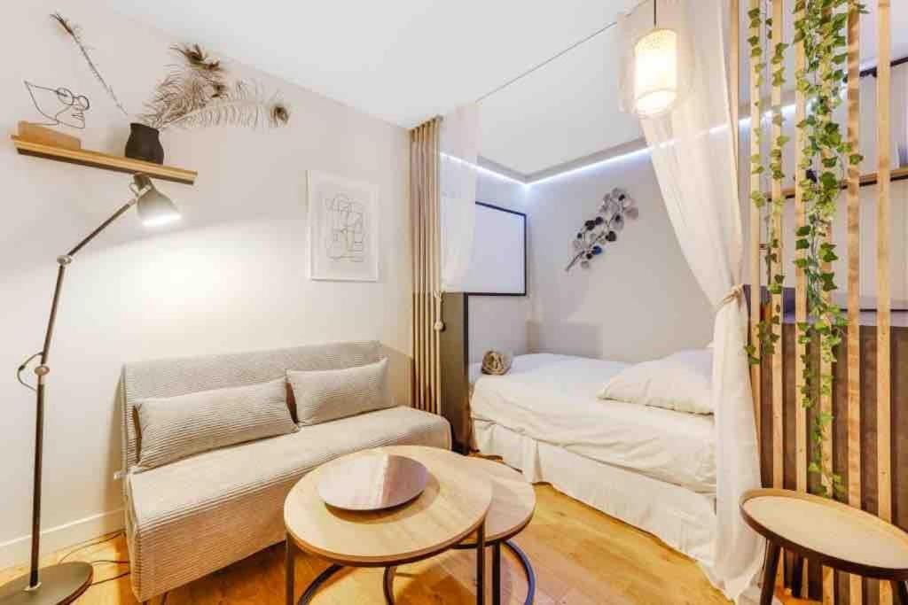 Appartement Panorama - A Seulement 15 Minutes Des Champs-Elysees Clichy Esterno foto